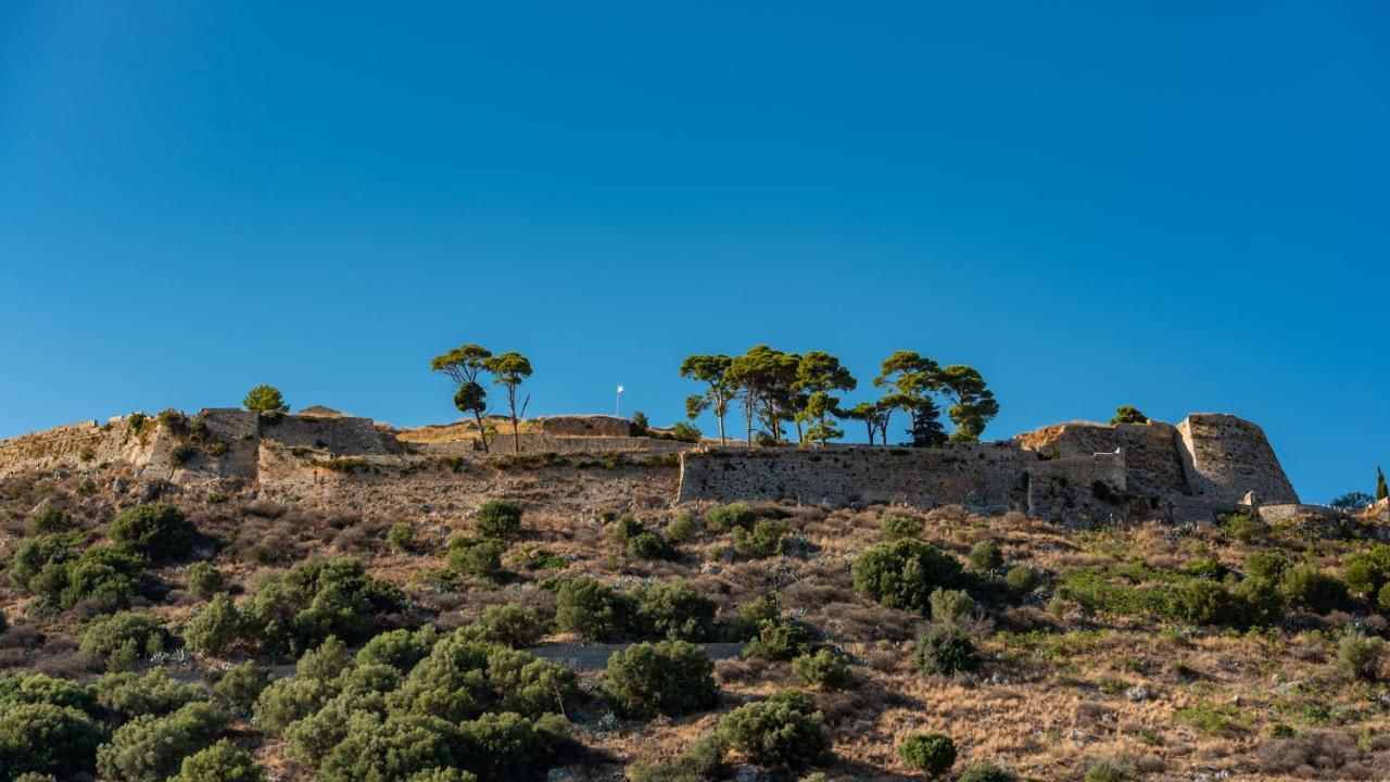 Troianata Ionis Hotel מראה חיצוני תמונה