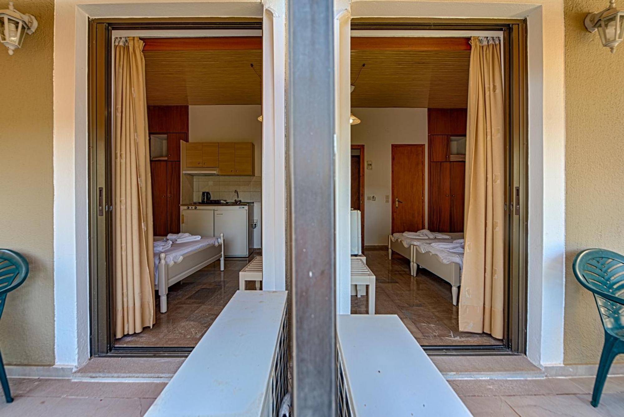 Troianata Ionis Hotel חדר תמונה
