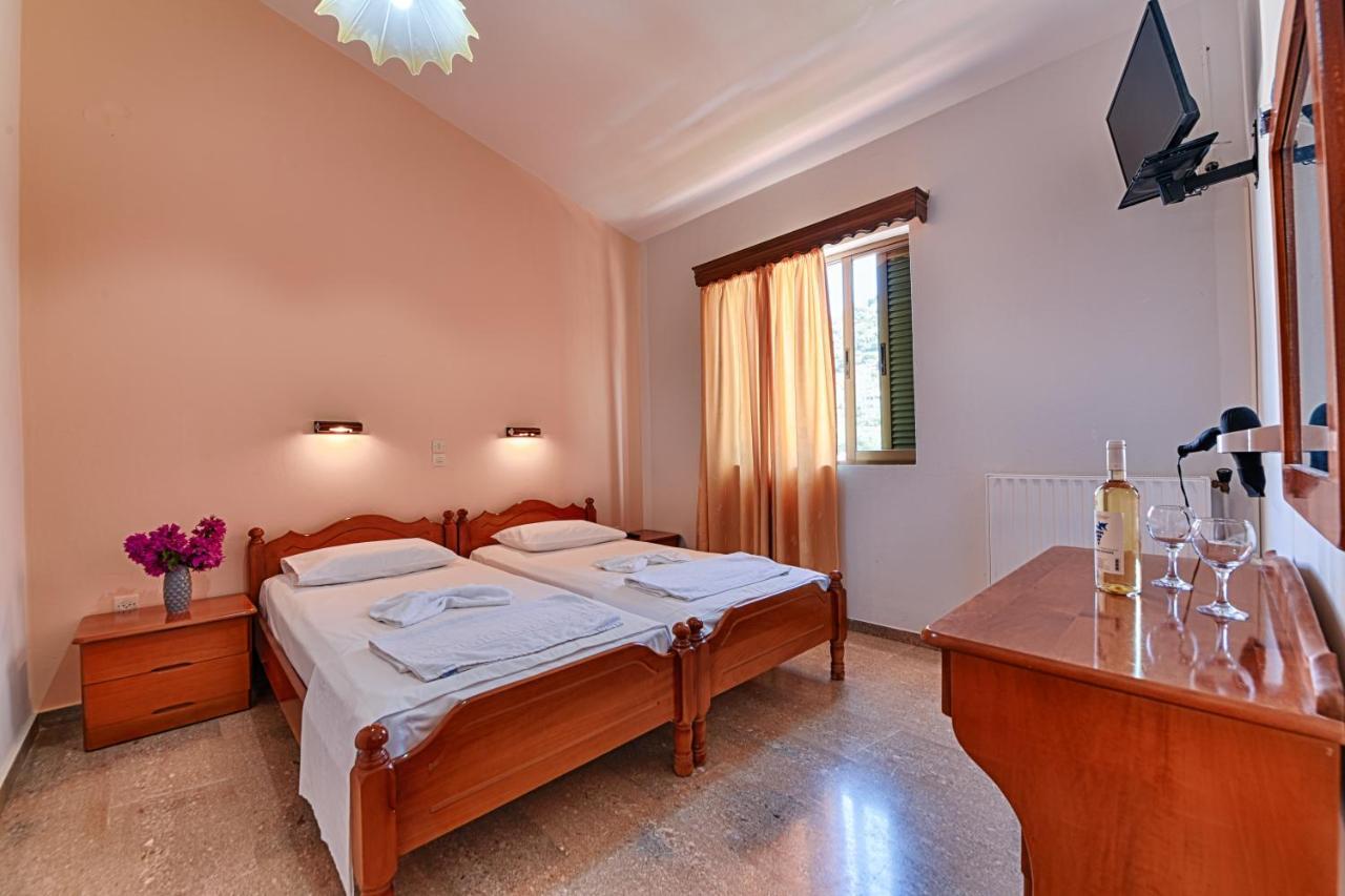 Troianata Ionis Hotel מראה חיצוני תמונה