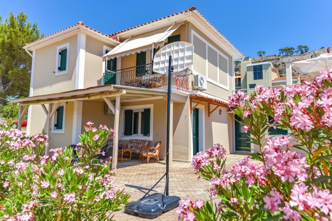 Troianata Ionis Hotel מראה חיצוני תמונה